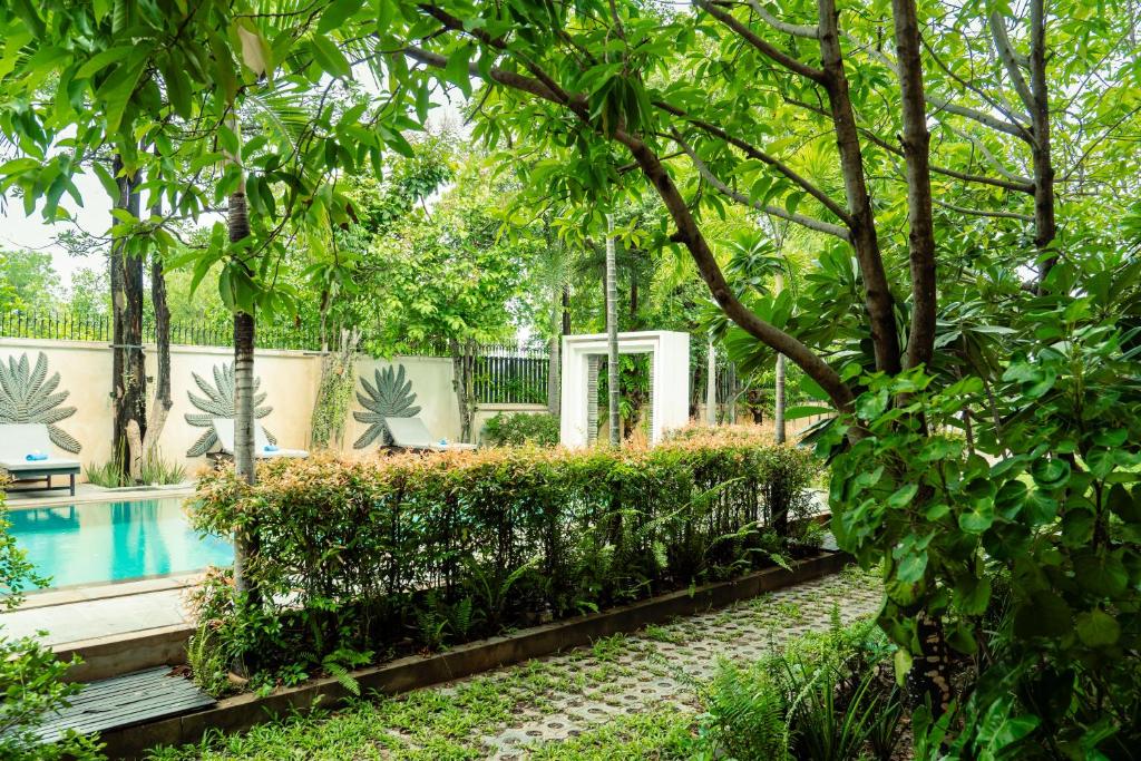 Bazén v ubytování Siemreap Green Residence nebo v jeho okolí