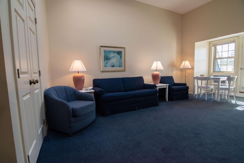 Seacastles Resort photo