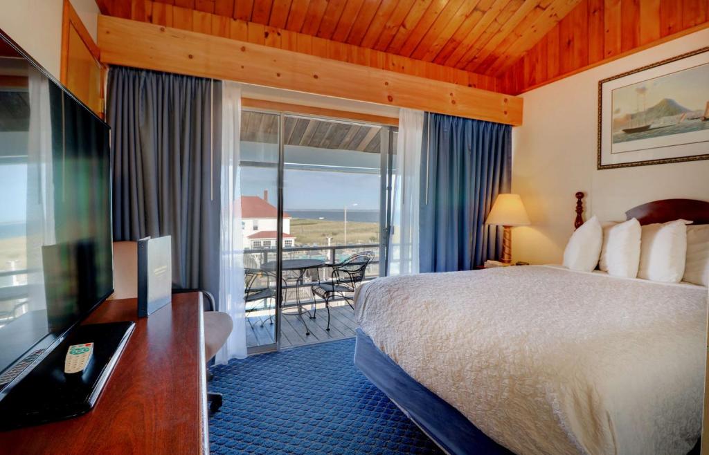 Waves Oceanfront Resort - Vista Del Océano Dos Reinas 3er Piso