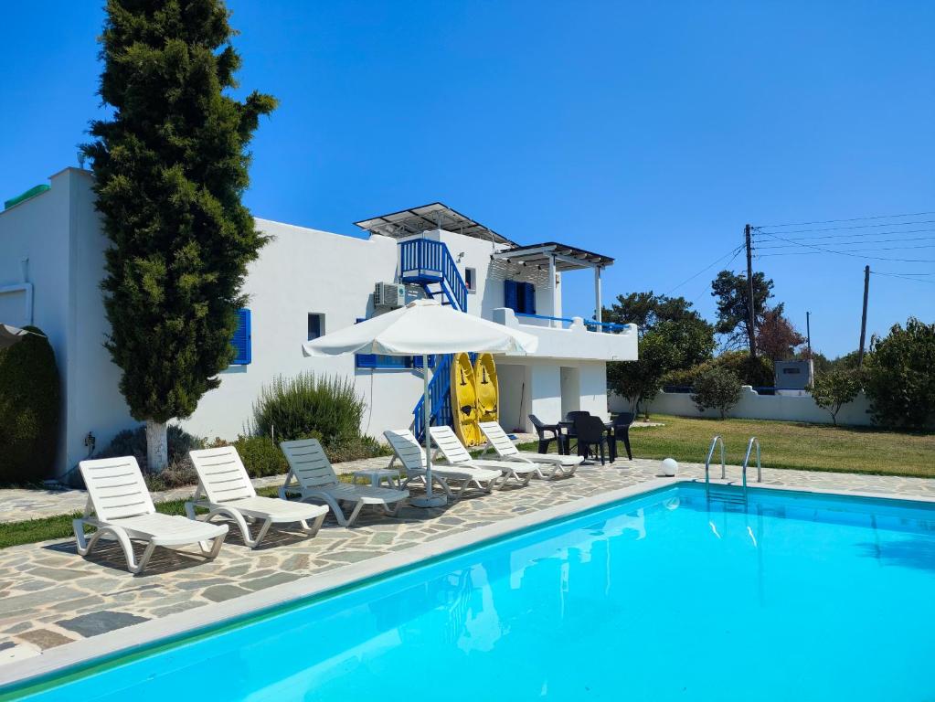 Bazén v ubytovaní Navy Greece Villa with swimming pool & sea view alebo v jeho blízkosti