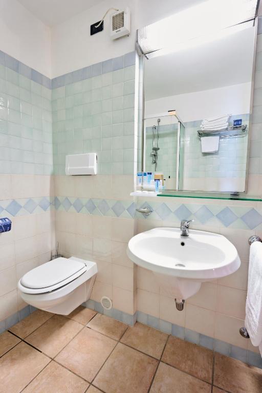 Koupelna v ubytování Hotel Pizzalto