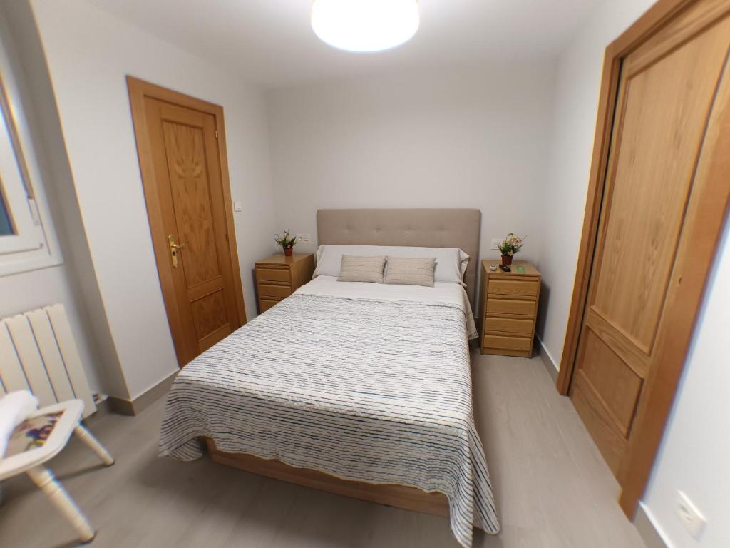 Pensión La Estación - Habitación Doble Con Baño Privado