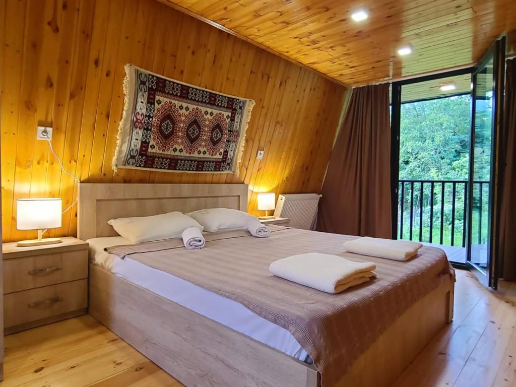 Voodi või voodid majutusasutuse Diamond Cottages toas