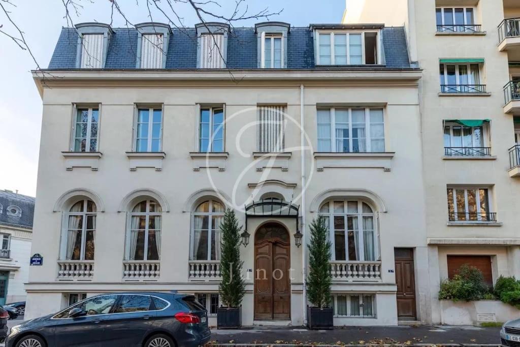Luxury Parisian House 300m2 - Invalides