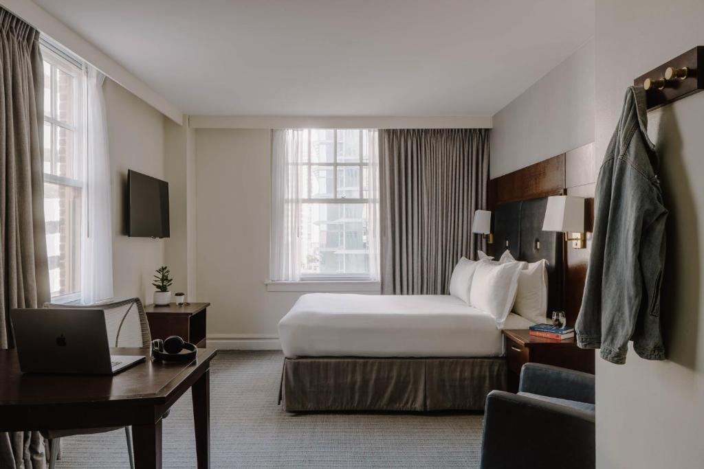 Club Quarters Hotel Downtown, Houston photo
