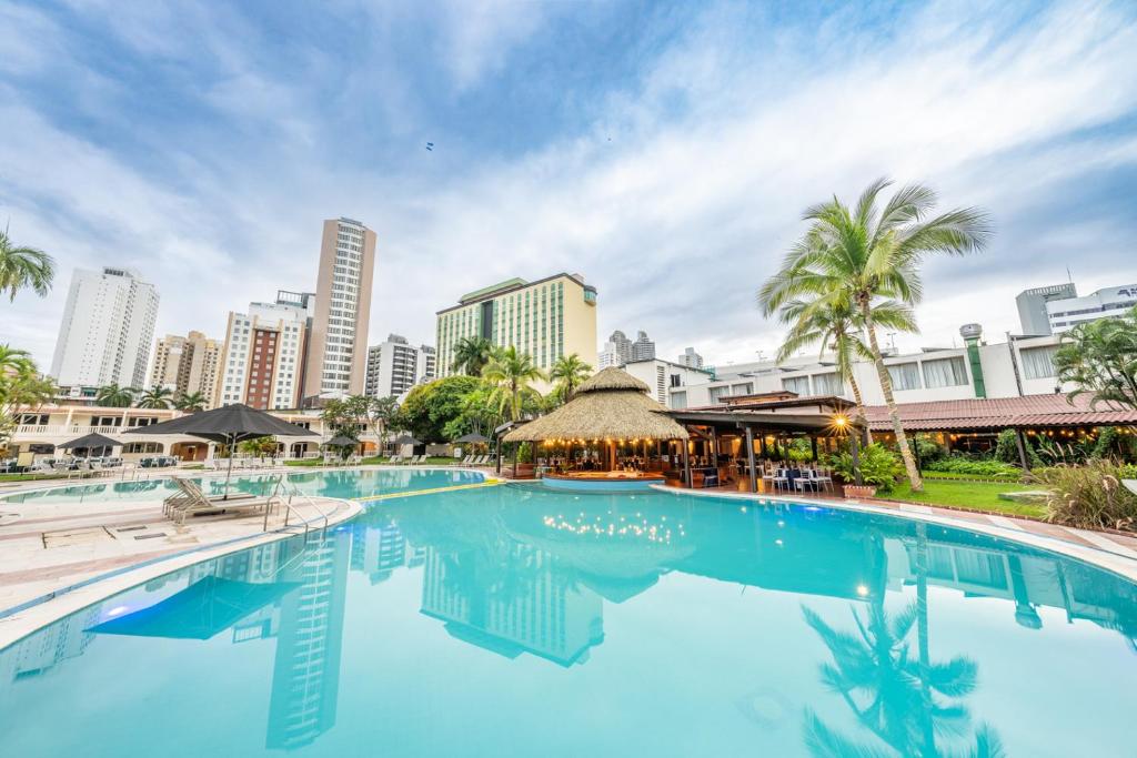 La alberca dentro o cerca de Hotel El Panama by Faranda Grand, a member of Radisson Individuals
