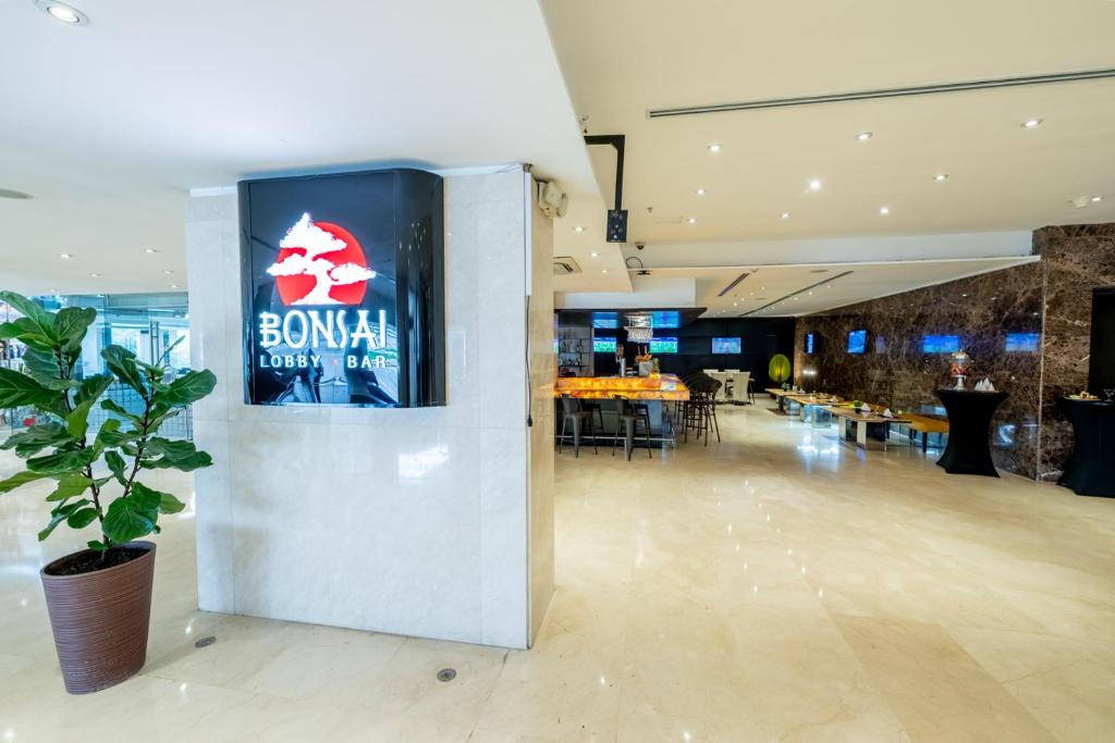 Un restaurante u otro lugar para comer en Hotel El Panama by Faranda Grand, a member of Radisson Individuals