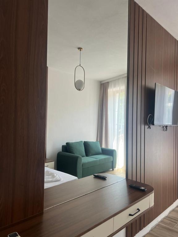 TV a/nebo společenská místnost v ubytování Begu Motel