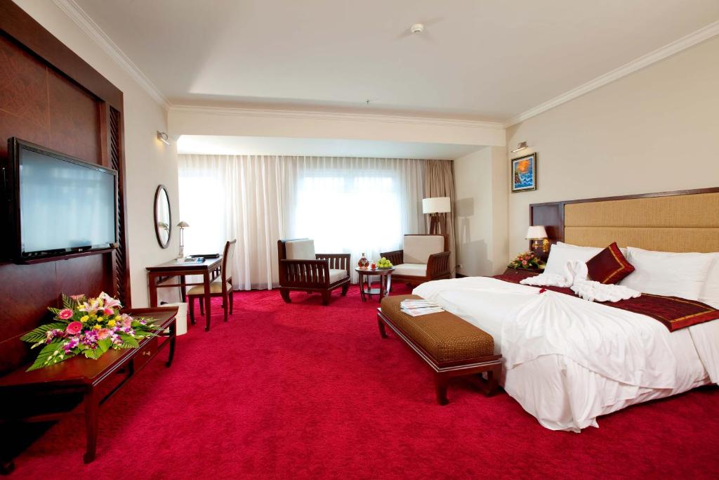 Majestic Mong Cai Hotel - Deluxe King Suite