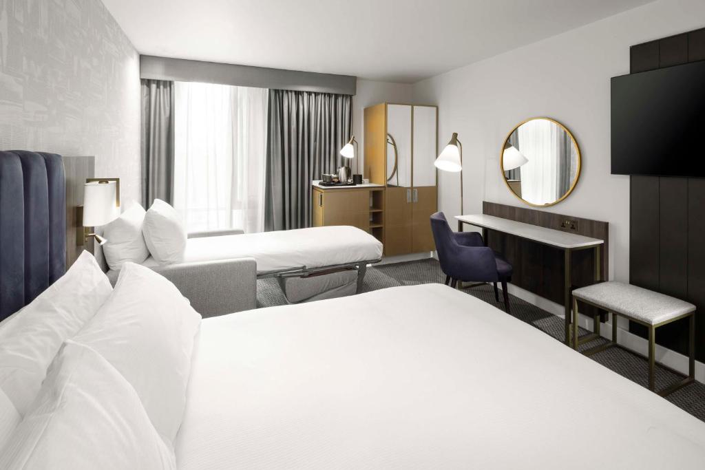 DoubleTree by Hilton Manchester Piccadilly - Resim 41