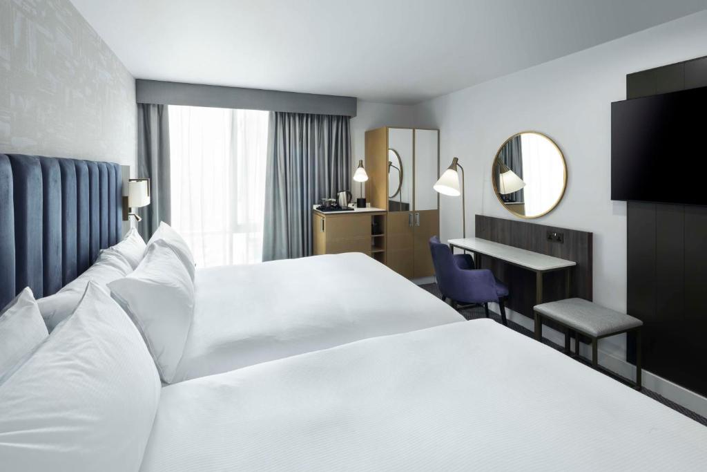 DoubleTree by Hilton Manchester Piccadilly - Resim 42