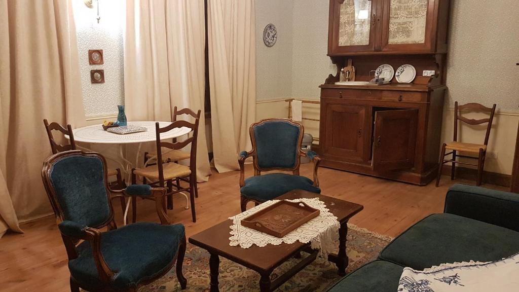 La Maison des Echevins - Suite With City View