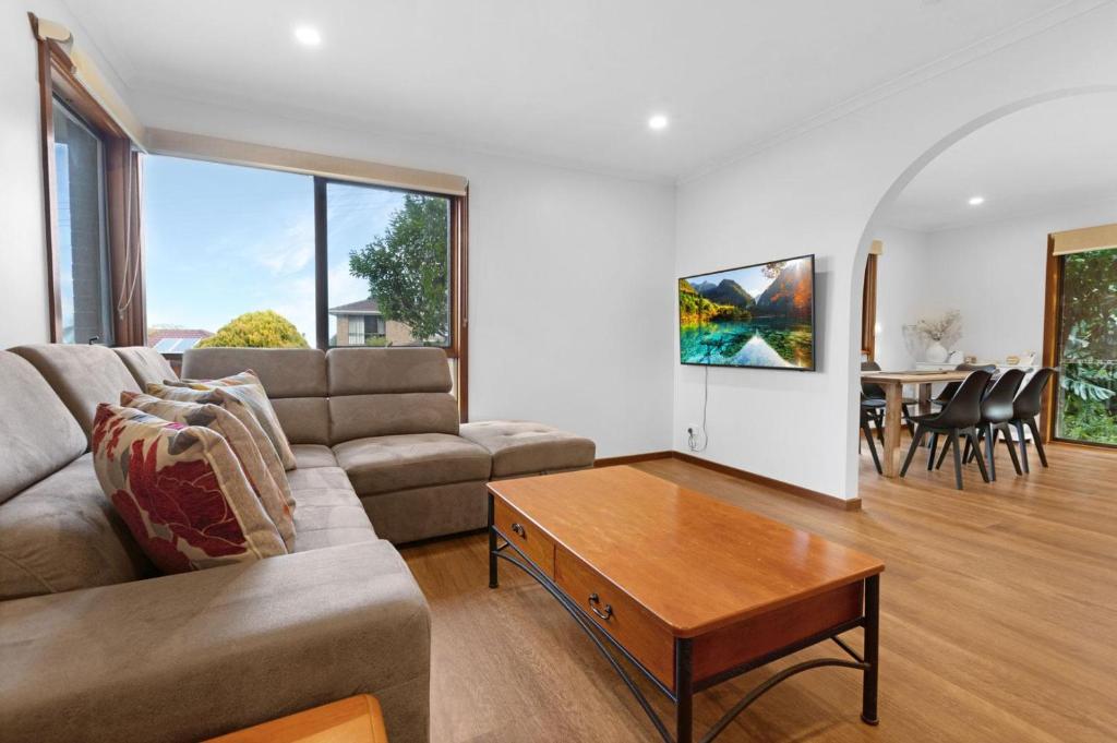 Χώρος καθιστικού στο Hillside Estate