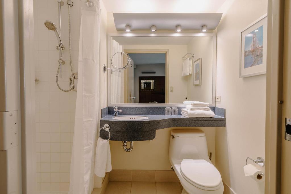 Club Quarters Hotel Embarcadero, San Francisco photo