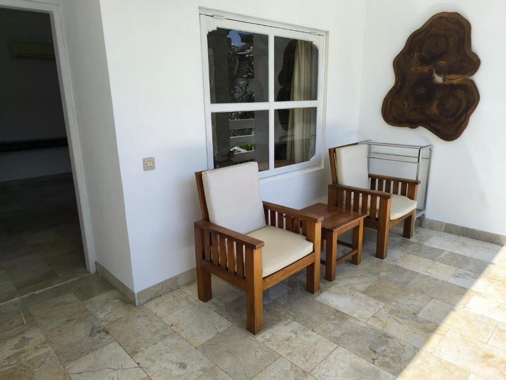 Sari Bunga Hotel Legian Kuta Bali - 11