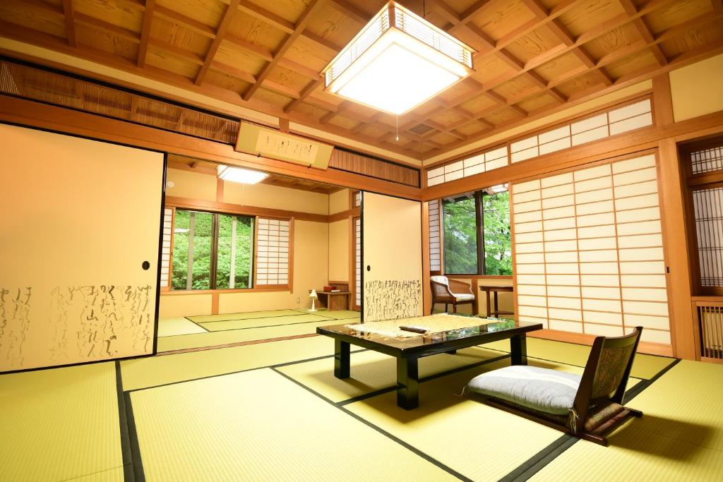 Fotografie z fotogalerie ubytování Koyasan Shukubo Fugenin v destinaci Kojasan