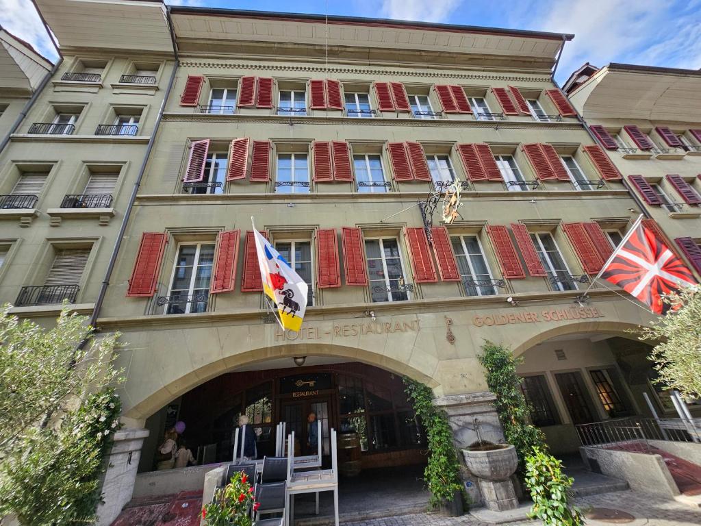 Real Swiss Classic Apartment & Up to 7 Seats Cars Rental Option - Resim 5