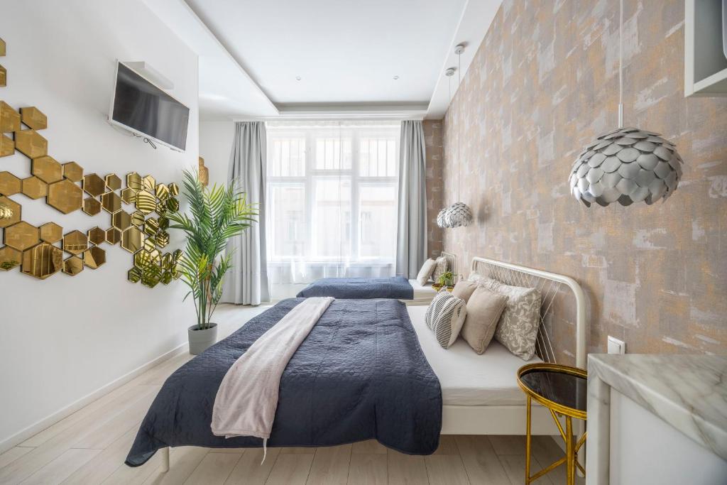 Exclusive Private Residence in the Center of BP w 4BEDRMS, 4 BATHRMS 1077 Budapest, Wesselényi utca 18 kép - 1