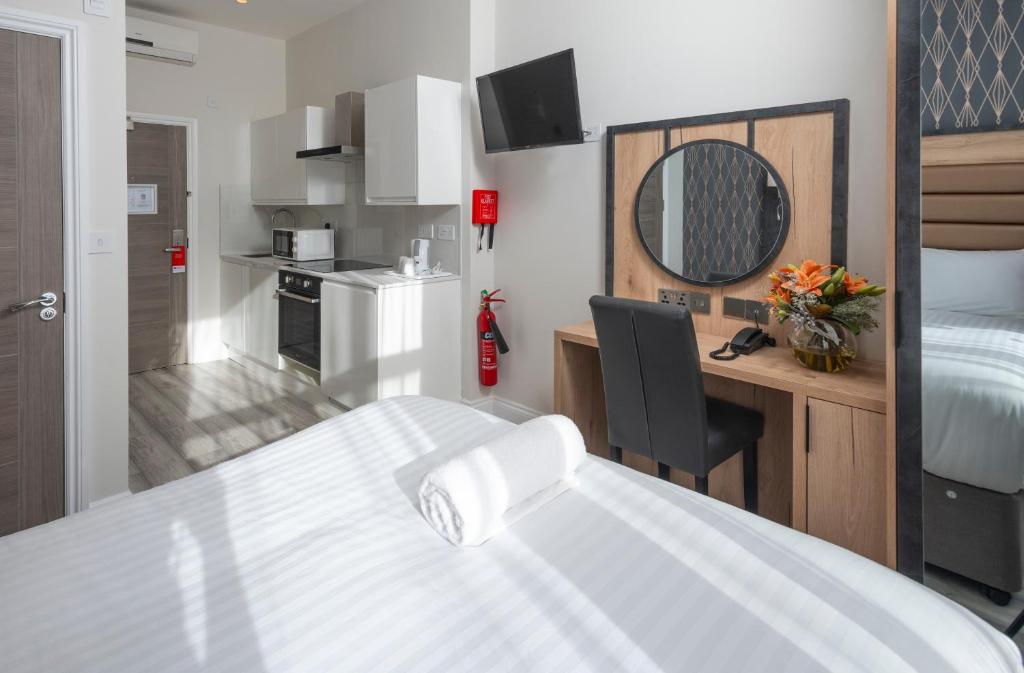 Best Western Chiswick Palace & Suites London - Resim 37