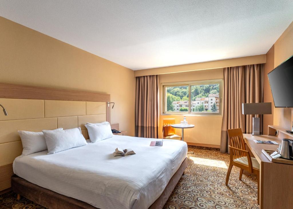 
Comfort Double Room - Spa and Pool Access Not Included
