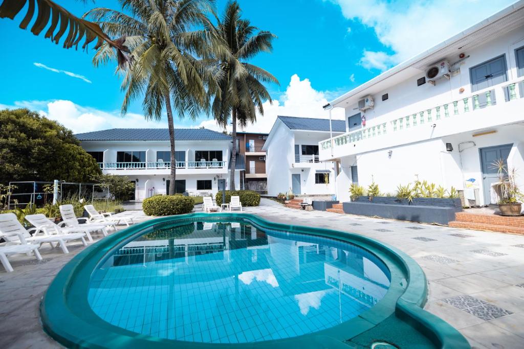 The coconut nanai resort - Resim 6