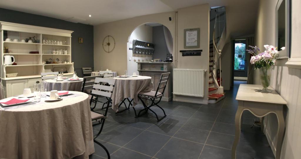 Hotel Saint Yves - Resim 1