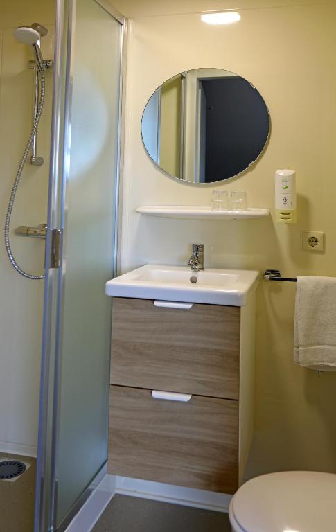Koupelna v ubytování Hotel Bi-j Ons