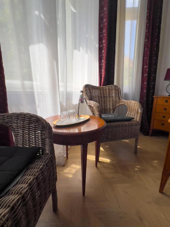 Hotel-Maison Am Olivaer Platz - Resim 44