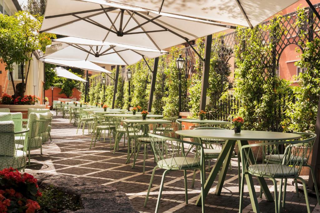 Restaurace v ubytování Hotel Degli Aranci