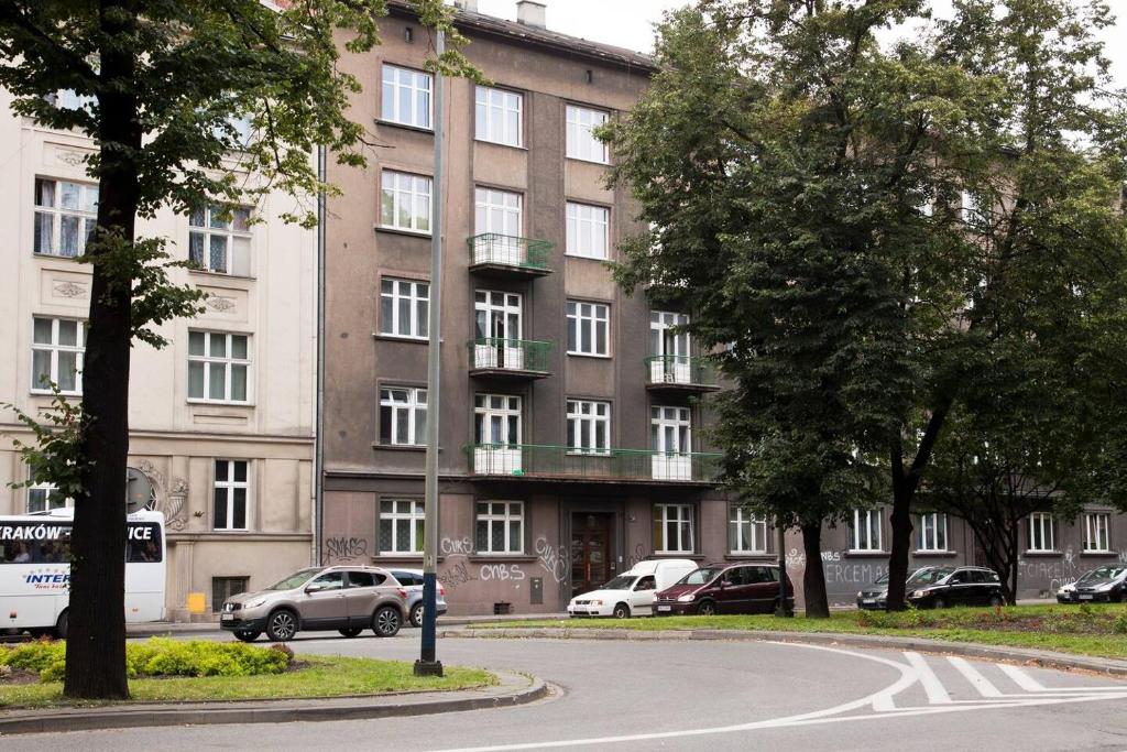Budova, v ktorej sa apartmán nachádza
