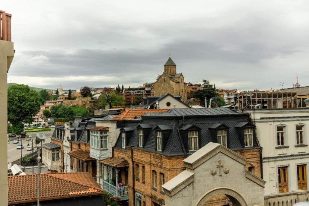 Nespecifikovaný výhled na destinaci Tbilisi nebo výhled na město při pohledu z bed and breakfast