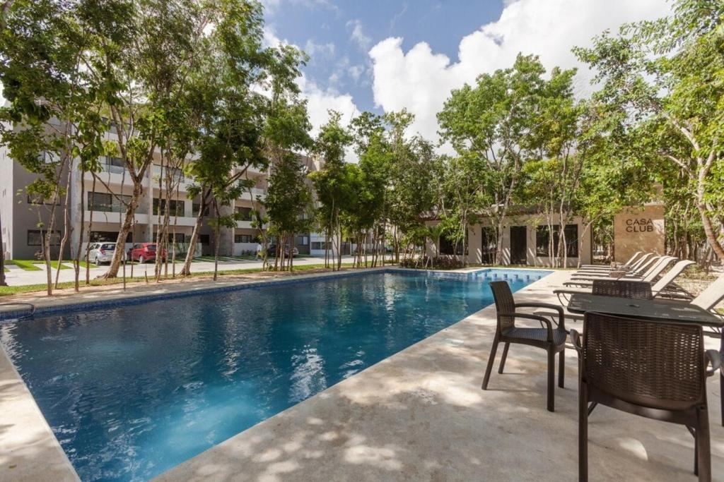 Bazén v ubytování New! Condoph10min To Beachwifi 300mbgym6pools nebo v jeho okolí