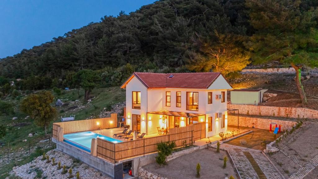 Bazén v ubytování Casa Luna nebo v jeho okolí