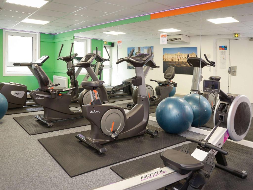 Fitness centrum a/nebo fitness zařízení v ubytování ibis Toulouse Centre