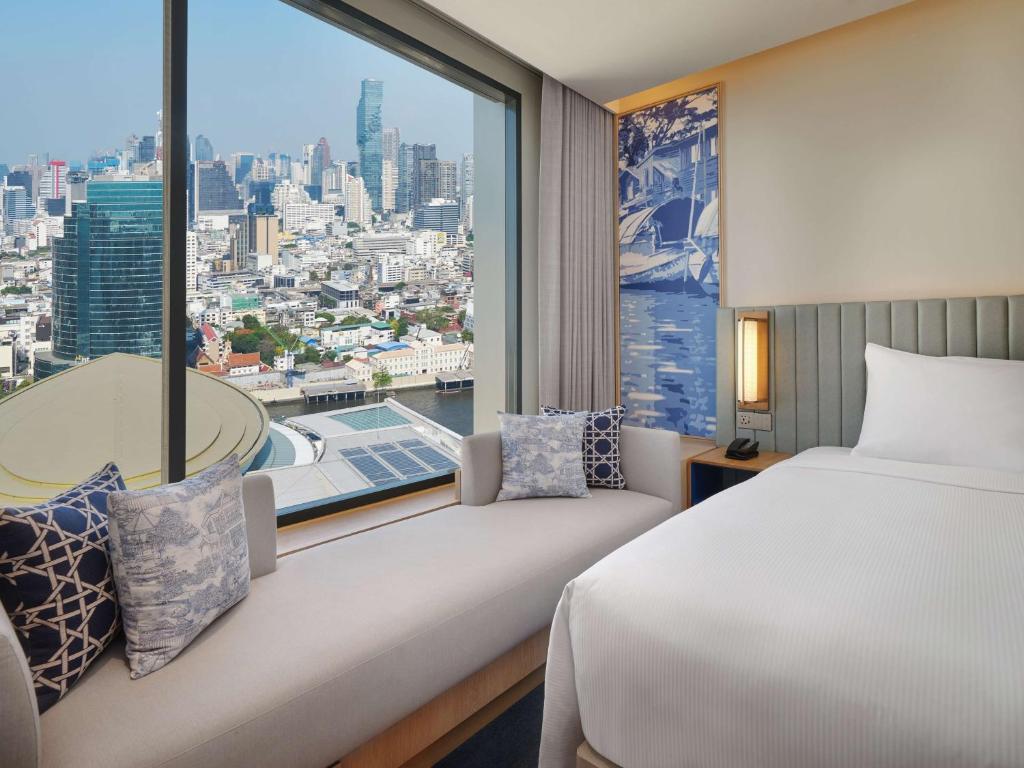 
Deluxe Twin Room with City View
