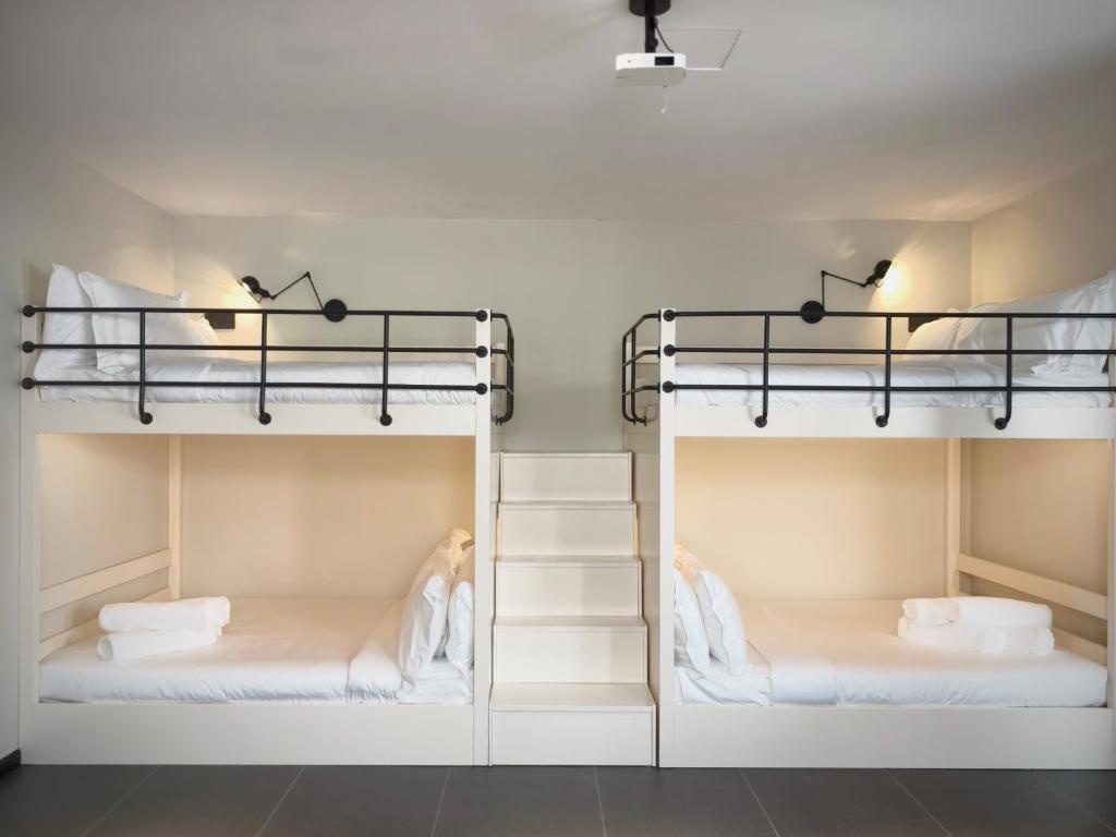 Rest Collection RedHouse Melakaにあるベッド
