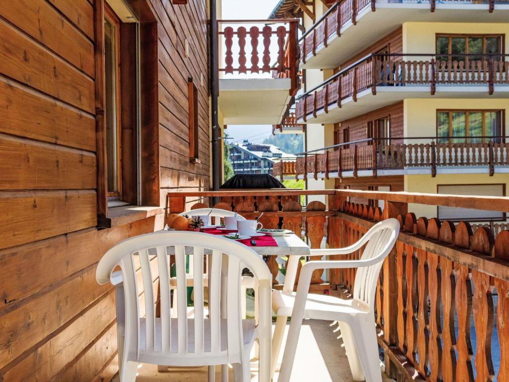 Balkón nebo terasa v ubytování Apartment Ambassador II Apt 13 by Interhome