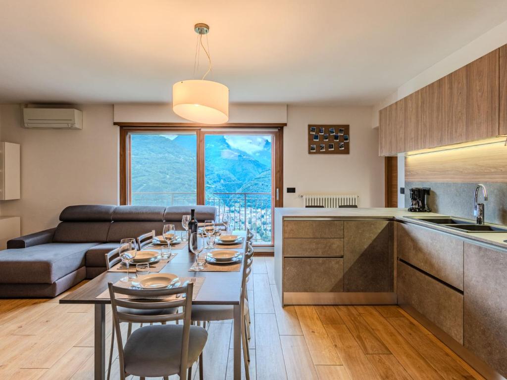 Kuchyň nebo kuchyňský kout v ubytování Apartment Santa Croce View by Interhome