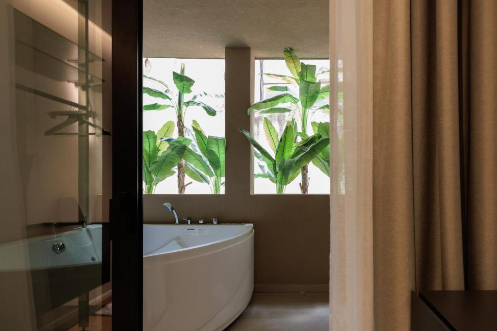 Blanco Athens Aparthotel - 16