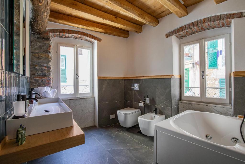 Koupelna v ubytování Pasini Luxury room,cozy winemakers retreat