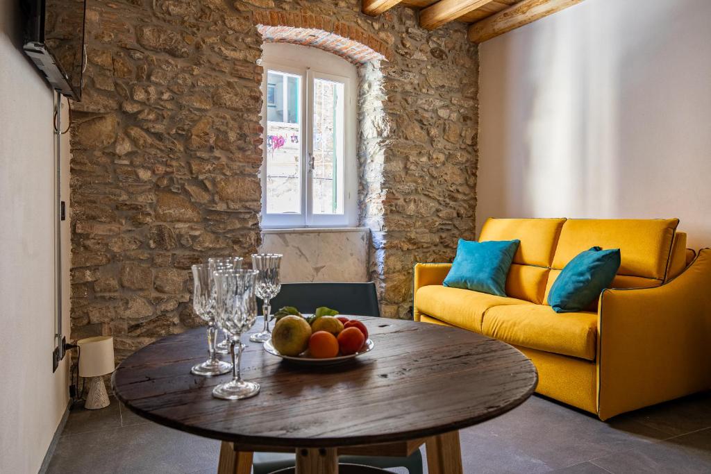 Posezení v ubytování Pasini Luxury room,cozy winemakers retreat