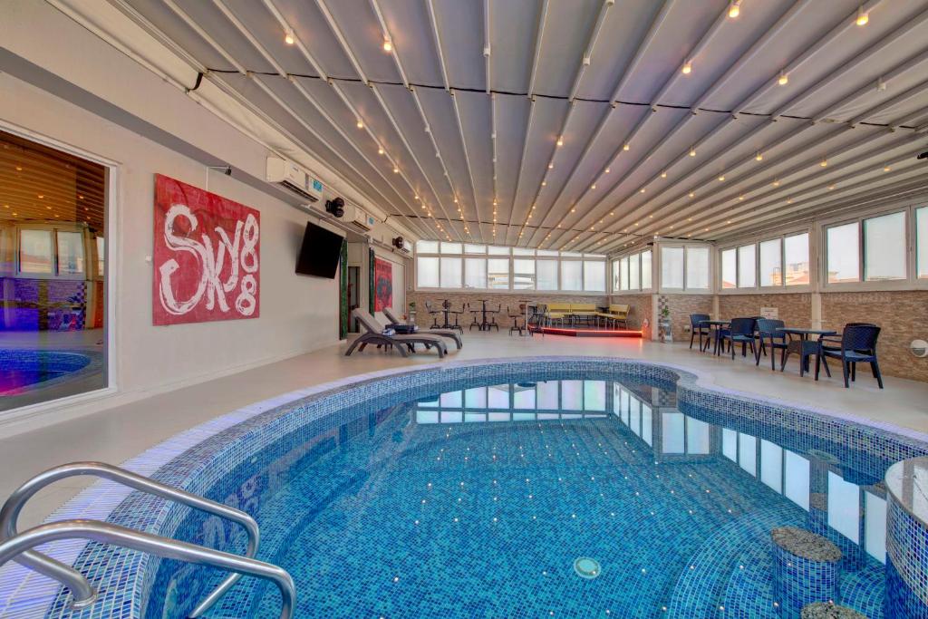 Lotus Grand Hotel - Resim 43