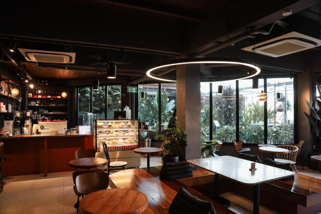 Baan Wanglang Riverside, Bangkok - Resim 35