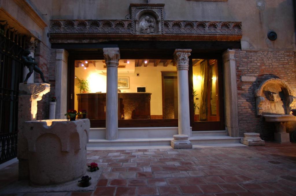 Hotel Al Ponte Mocenigo - Resim 29