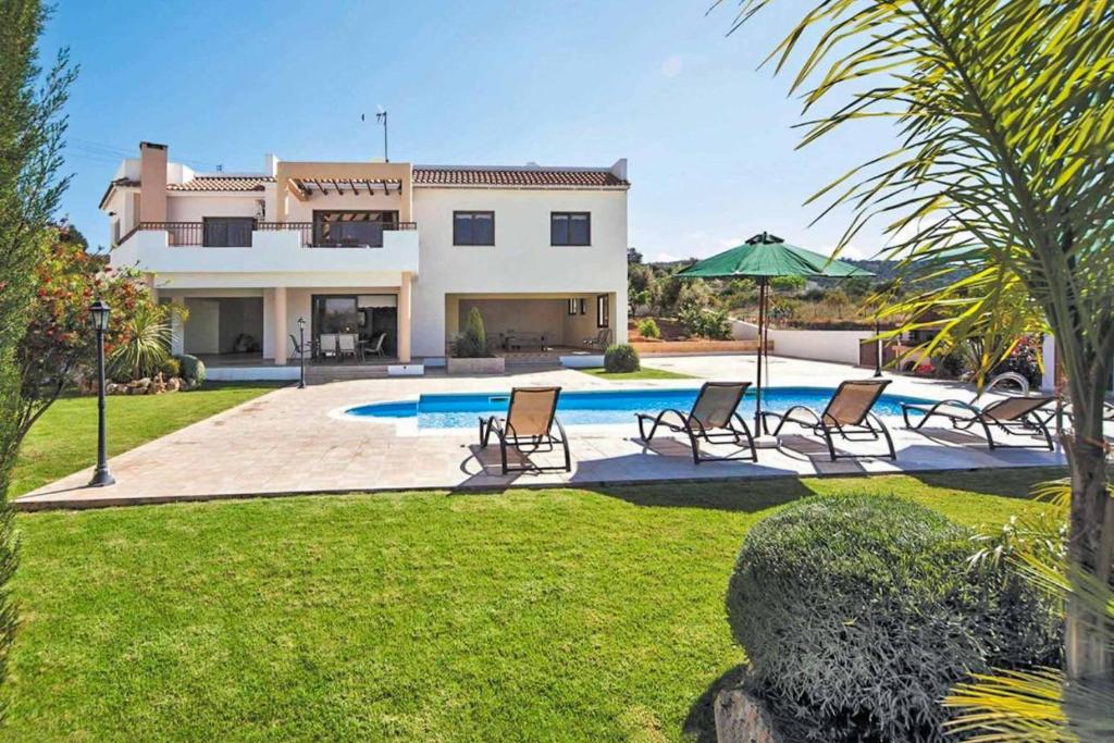 Villa Melody Latchi