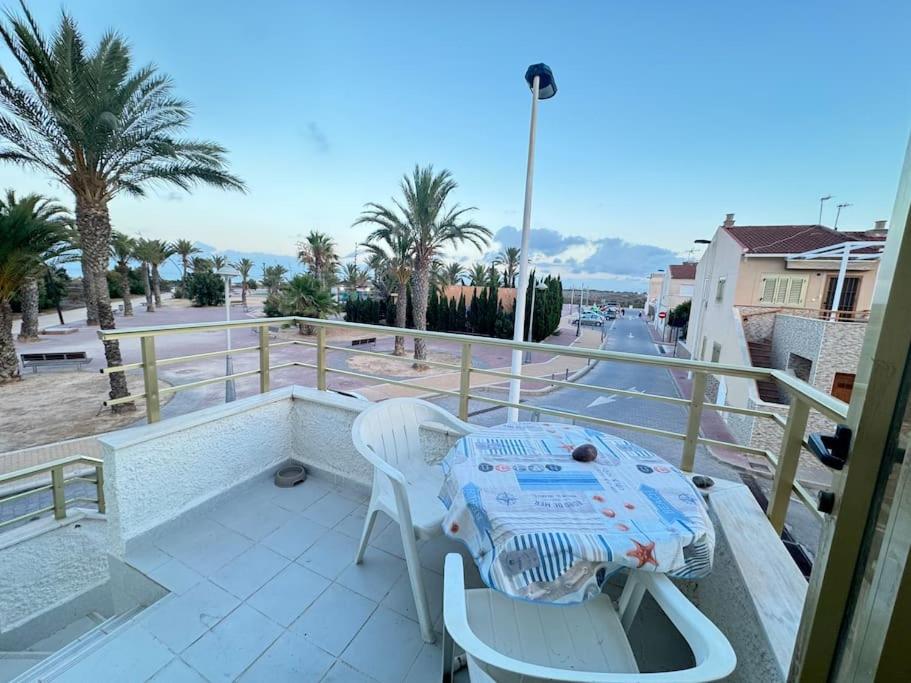 Fotografie z fotogalerie ubytování Chalet adosado primera línea v destinaci El Mojón