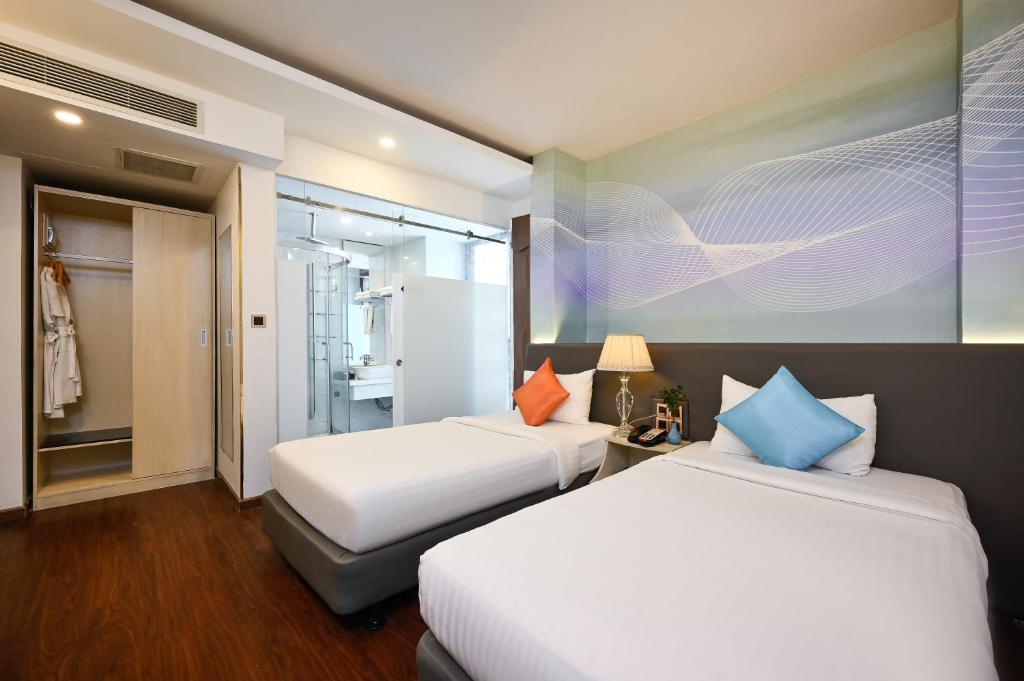 Phòng Deluxe 2 Giường Đơn Có Cửa Sổ