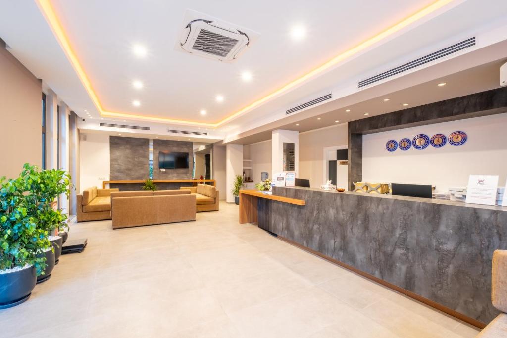 Vstupní hala nebo recepce v ubytování Viking Beach Hotel & Spa
