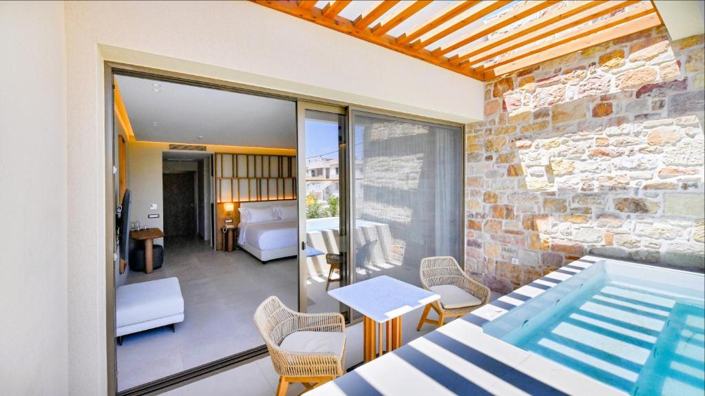 Royal Pearl Island Chios Hotel and Spa - 16