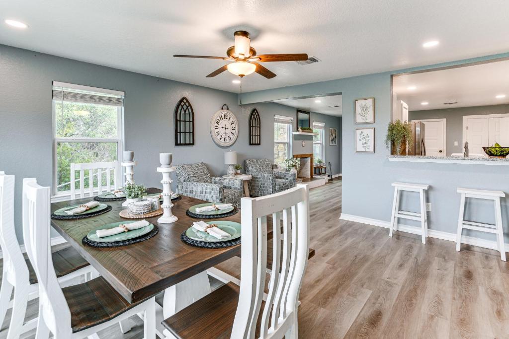 Φωτογραφία από το άλμπουμ του Brownwood Family Home - 2 Mi to Public Marina! σε Lake Brownwood